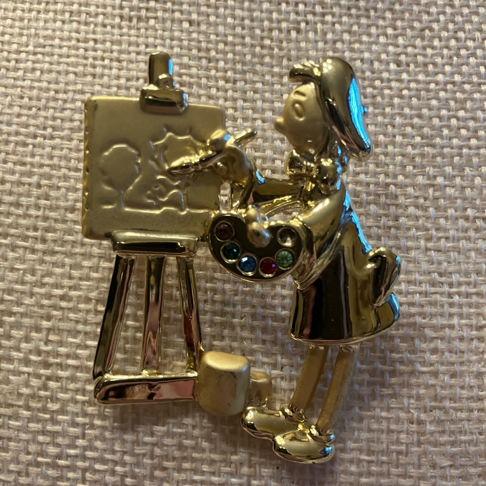 DANECRAFT SIGNED GOLD TONE ARTIST’S BROOCH - Picture 4 of 9